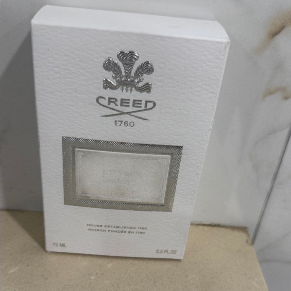 Creed White and Silver Women's perfume box with certificate